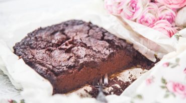 Chocolate Fudge Breakfast Cake