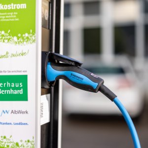 Parken, laden & einkaufen in Bad Ditzenbach!